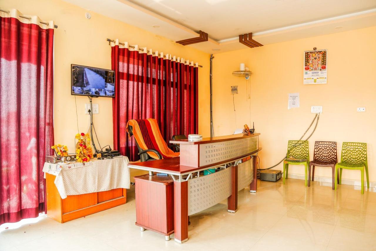 Oyo 23367 Farmsgreen Resort And Restaurant Orchha Bagian luar foto